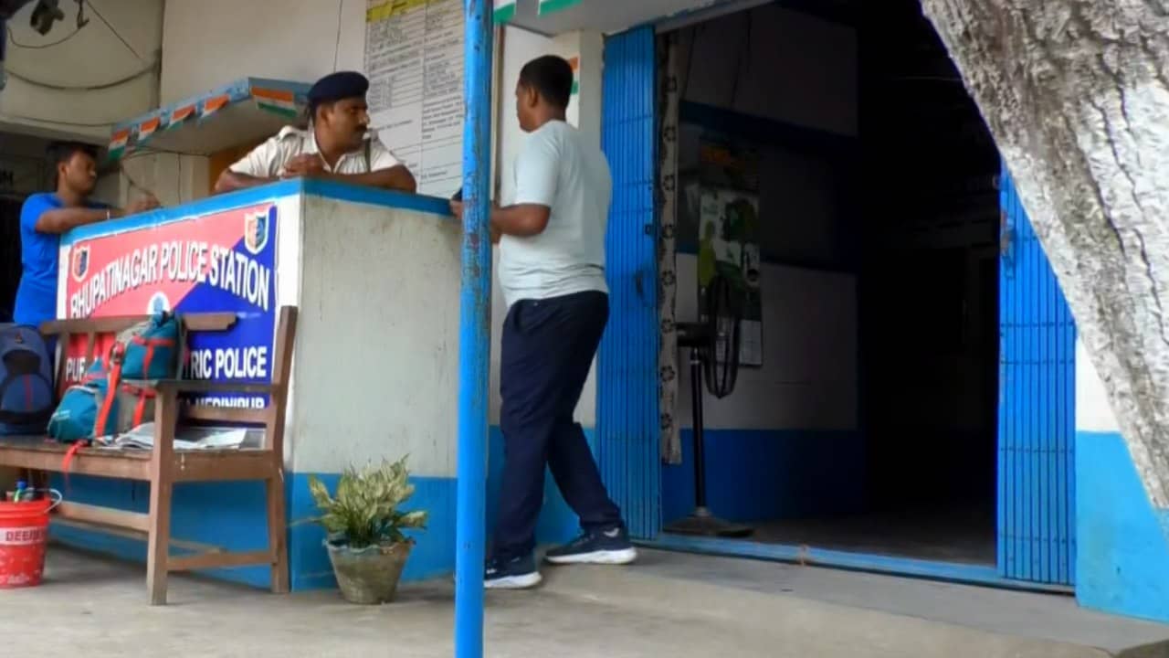 NIA: এনআইএ তদন্তে উদ্ধার রেজিস্টার-ডায়েরি-মোবাইল, রবিবারই ভূপতিনগরে তৃণমূলের প্রতিনিধি দল