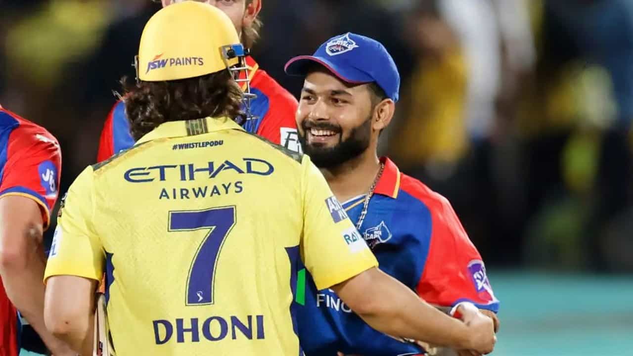Rishabh Pant: সমালোচনা তো হবেই... গুরু ধোনির থেকে যে বড় শিক্ষা পেয়েছেন পন্থ Rishabh Pant: সমালোচনা তো হবেই... গুরু ধোনির থেকে যে বড় শিক্ষা পেয়েছেন পন্থ