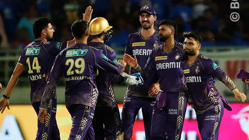 DC vs KKR IPL Match Result: রেকর্ড গড়ে প্রথম বার জয়ের হ্যাটট্রিক, নেট রান রেটও বাড়িয়ে নিল কেকেআর