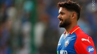 Watch Video: IPL ম্যাচের মাঝে ঘুড়ি ওড়ালেন ঋষভ পন্থ, কৈশোরে ফিরলেন রোহিতও