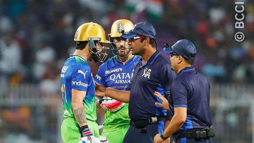 EXPLAINED, Virat Kohli: বিরাটকে কি ভুল আউট দিয়েছিলেন আম্পায়ার? কী বলছে নিয়ম?