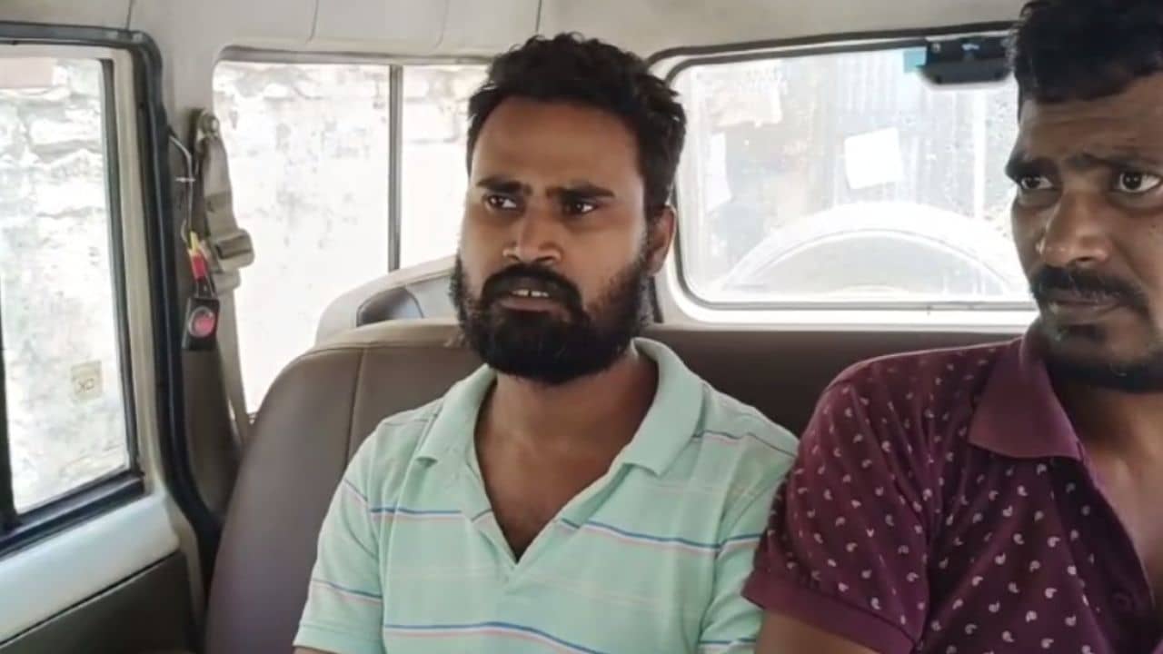 Garia: মেয়ে হওয়াই অপরাধ, স্ত্রীর সঙ্গে ২১ দিনের সন্তানকে বের করে গ্রেফতার বাবা