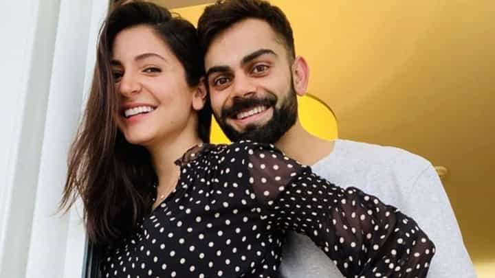Virat Kohli-Anushka Sharma: বাবা নাকি মা কার মতো দেখতে বিরাট-অনুষ্কার ছেলেকে? প্রত্যক্ষদর্শী জানাচ্ছেন... Virat Kohli-Anushka Sharma: বাবা নাকি মা কার মতো দেখতে বিরাট-অনুষ্কার ছেলেকে? প্রত্যক্ষদর্শী জানাচ্ছেন...