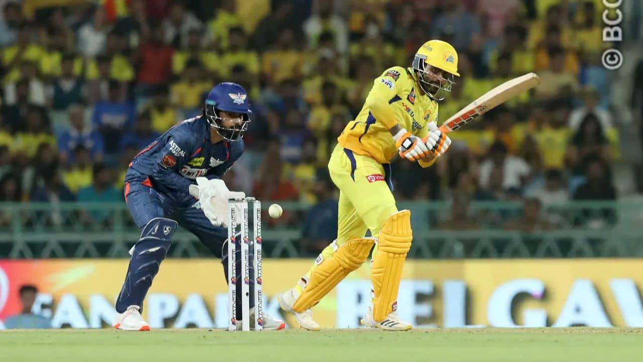 IPL 2024, LSG vs CSK: মন্থর পিচে চেন্নাইয়ের মান বাঁচাল তলোয়ার বাজি, ধোনির ৩০০-র বেশি স্ট্রাইকরেট