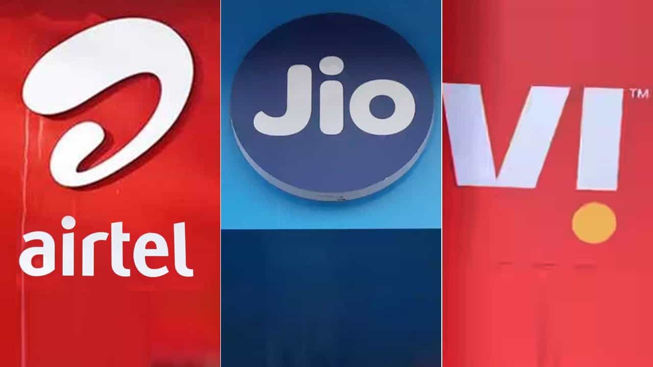 Mobile Recharge Plans: ভোট মিটলেই বাড়তে পারে মোবাইল রিচার্জের খরচ, কত হতে পারে নতুন প্ল্যানের দাম? Mobile Recharge Plans: ভোট মিটলেই বাড়তে পারে মোবাইল রিচার্জের খরচ, কত হতে পারে নতুন প্ল্যানের দাম?