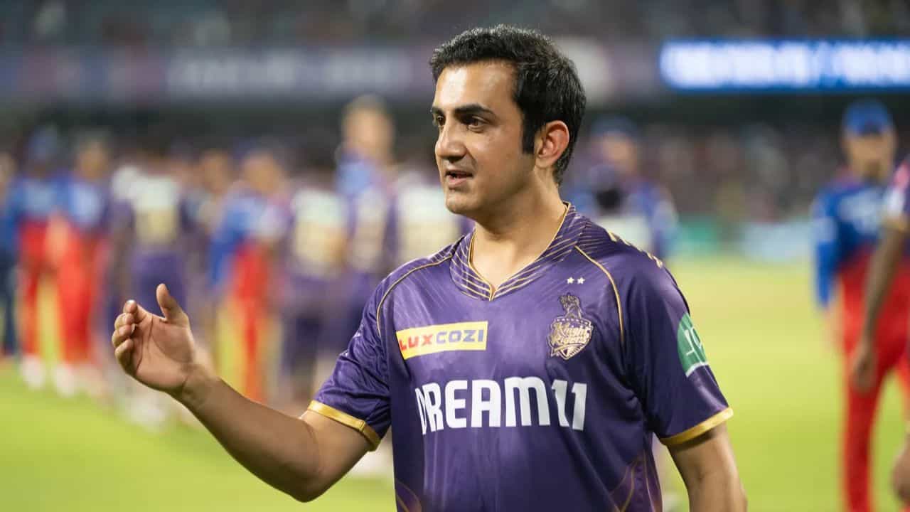 Gautam Gambhir: ঘরের মাঠে জয়ে ফিরতে কালীঘাটে পুজো দিলেন KKR মেন্টর গৌতম গম্ভীর Gautam Gambhir: ঘরের মাঠে জয়ে ফিরতে কালীঘাটে পুজো দিলেন KKR মেন্টর গৌতম গম্ভীর