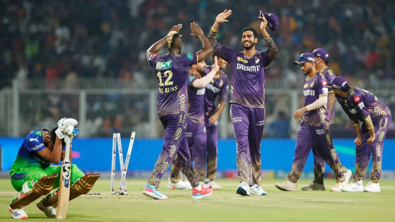 KKR vs RCB IPL Match Result: শেষ বলে অবিশ্বাস্য রান আউট, ঘাম ঝরানো জয় KKR-এর KKR vs RCB IPL Match Result: শেষ বলে অবিশ্বাস্য রান আউট, ঘাম ঝরানো জয় KKR-এর