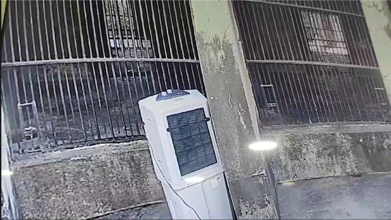 Air Cooler in Zoo