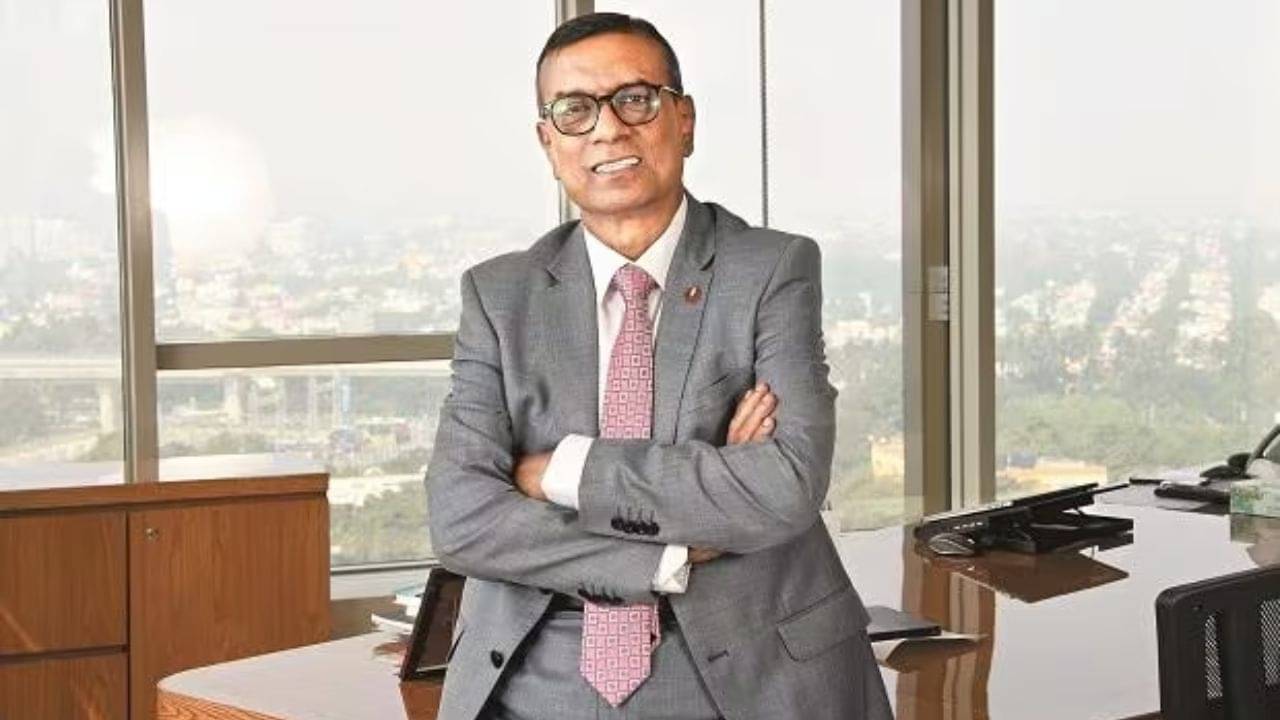 লাখ দুয়েক টাকা ধার করে শুরু করেছিলেন বন্ধন ব্যাঙ্ক, এই বাঙালিকে চেনেন?