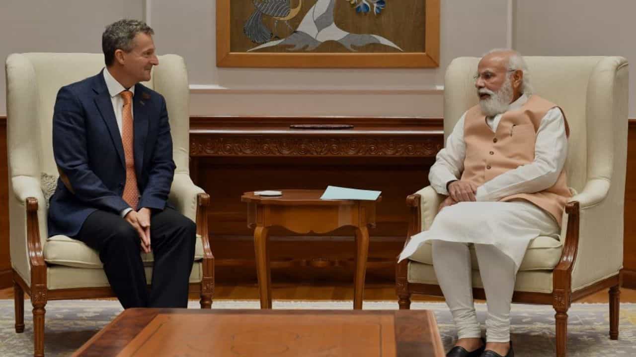 Narendra Modi: উচ্চশিক্ষায় জি-২০ দেশগুলির মধ্যে সেরা পারফর্ম্যান্স ভারতেই! নেপথ্যে সেই মোদীর প্ল্যানিং Narendra Modi: উচ্চশিক্ষায় জি-২০ দেশগুলির মধ্যে সেরা পারফর্ম্যান্স ভারতেই! নেপথ্যে সেই মোদীর প্ল্যানিং