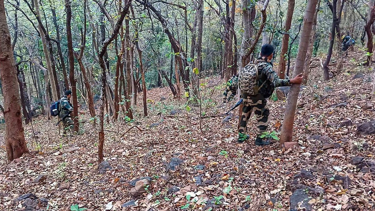 Maoist Encounter: ‘গোটা দেশকে নকশালমুক্ত করা হবে’, ২৯ মাওবাদী নিকেশের পর আশ্বাস স্বরাষ্ট্রমন্ত্রীর
