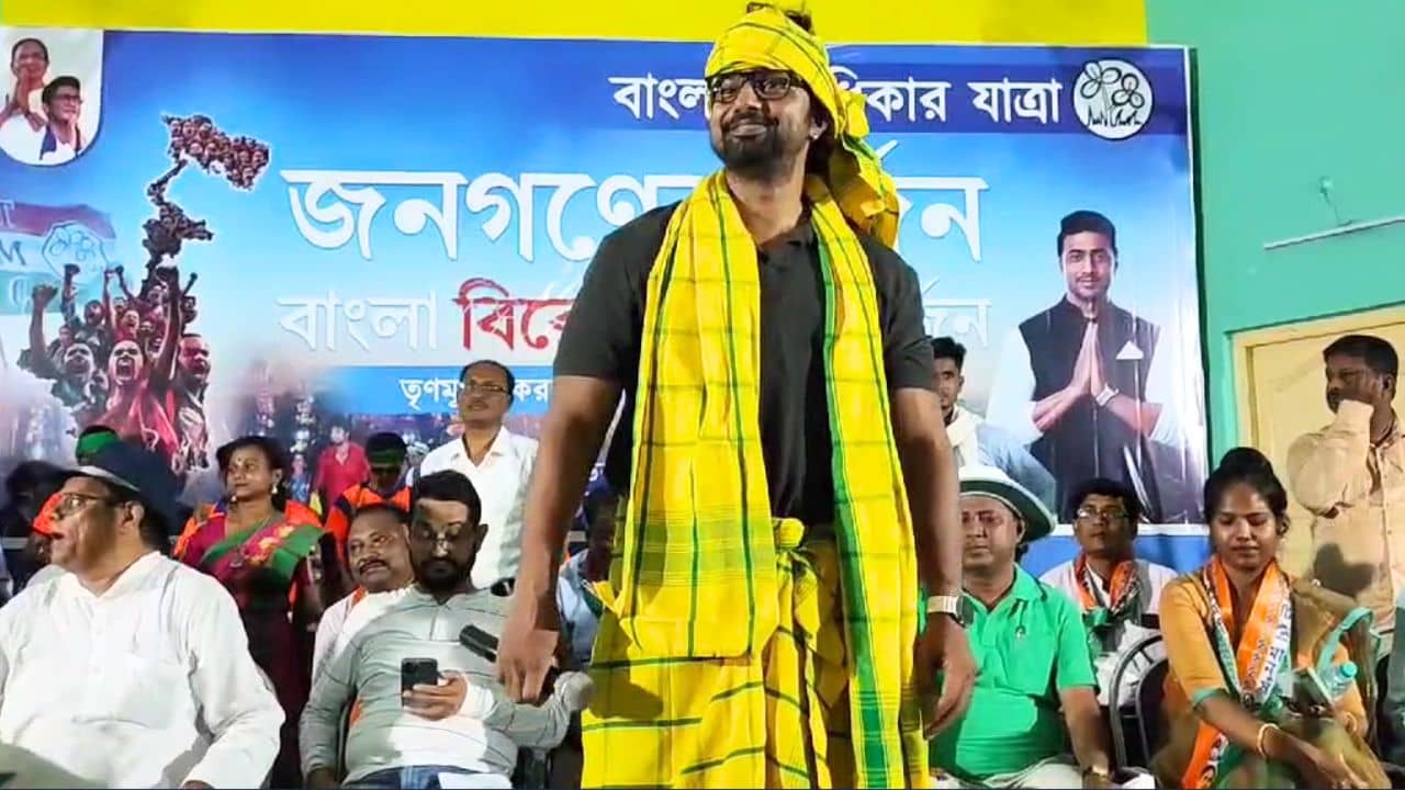 Dev: আদিবাসী-পোশাকে নাচ দেবের, শুনেই হিরণ বললেন, আমিও তো কয়েকদিন আগে...