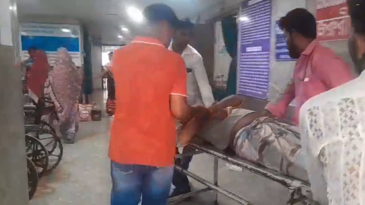 TMC Supporter: মমতার সভায় অসুস্থ, হাসপাতালে মৃত ঘোষণা চিকিৎসকের