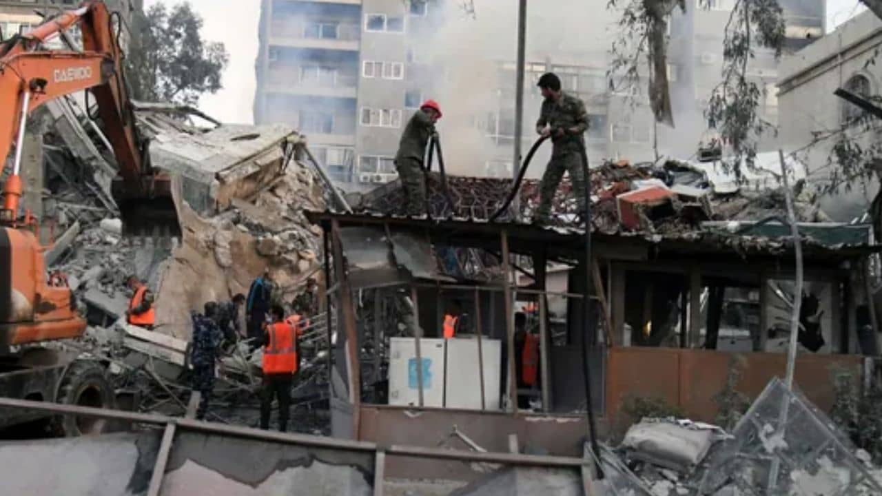 Syria: ইরানি কনস্যুলেটে ইজরায়েলের এয়ার স্ট্রাইক, নিহত ১১