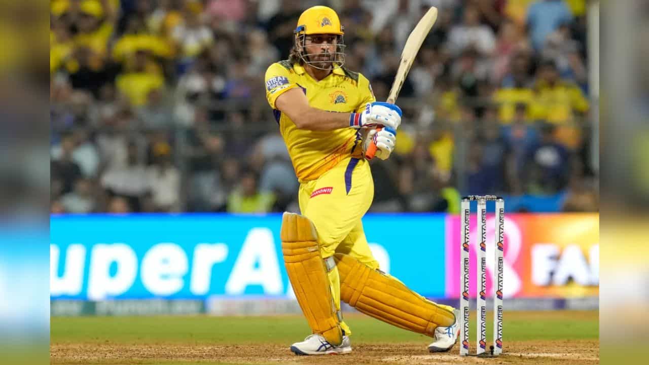 MS Dhoni: সব কিছুর চেয়ে ধোনির চোট নিয়ে বেশি কৌতুহল! হতাশ CSK থিঙ্কট্যাঙ্ক MS Dhoni: সব কিছুর চেয়ে ধোনির চোট নিয়ে বেশি কৌতুহল! হতাশ CSK থিঙ্কট্যাঙ্ক