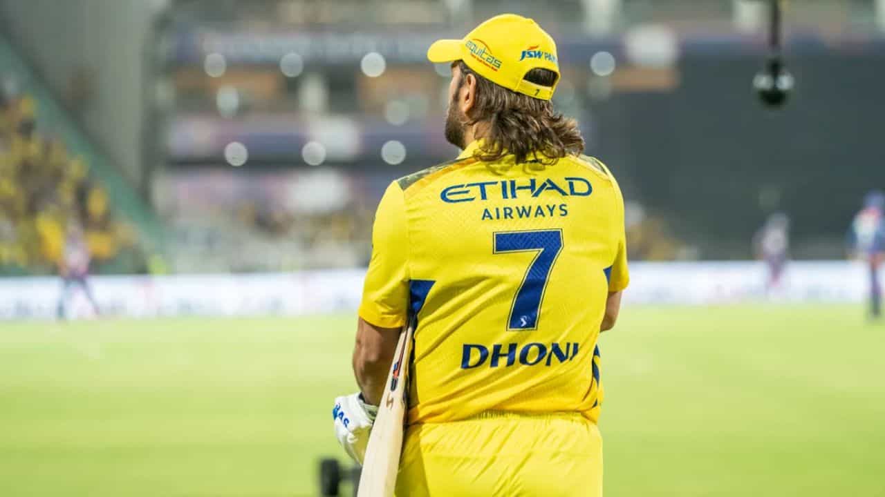 MS Dhoni: ধোনি মাঠে নামলেই কানে তালা... রইল ডি'ককের স্ত্রীর ভয় পাওয়া ছবি MS Dhoni: ধোনি মাঠে নামলেই কানে তালা... রইল ডি'ককের স্ত্রীর ভয় পাওয়া ছবি