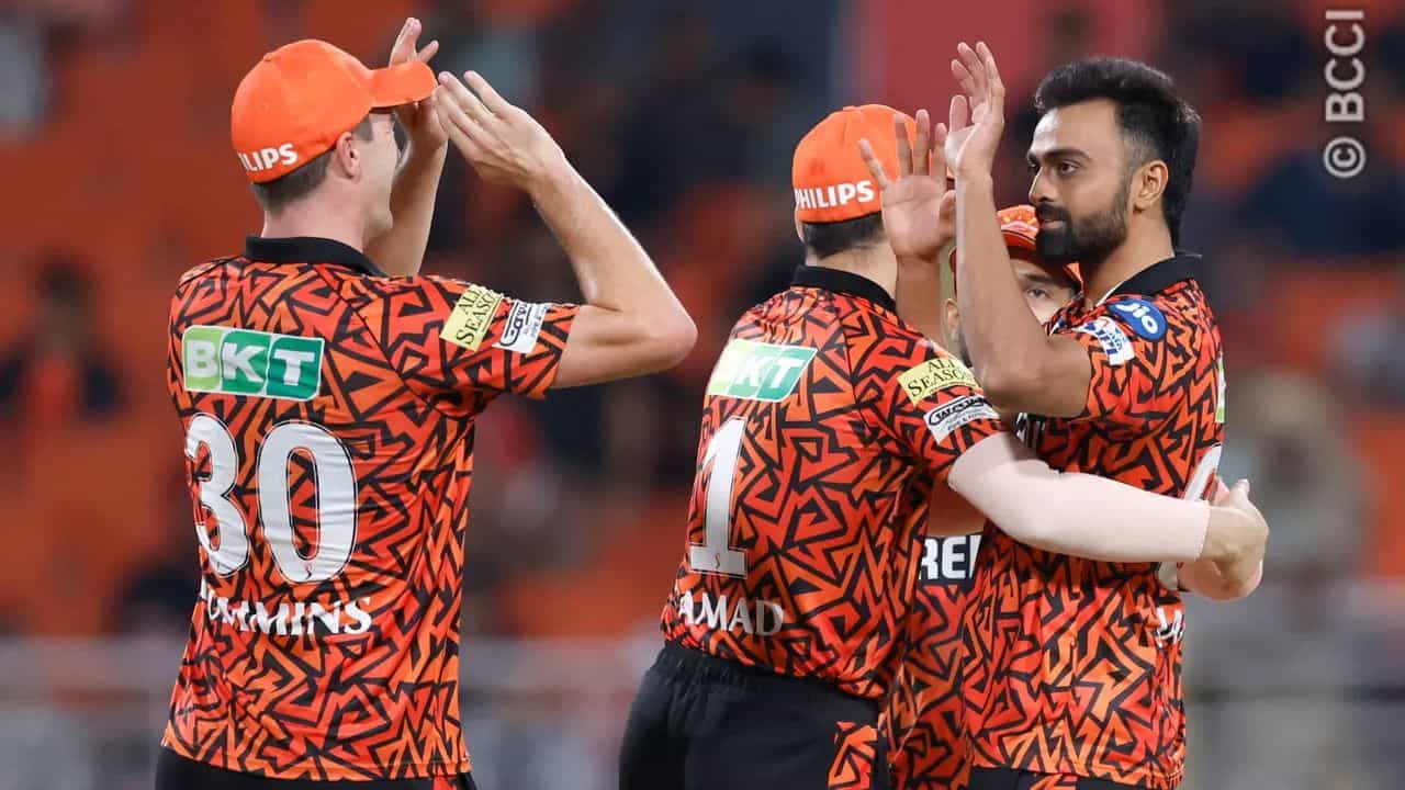 PBKS vs SRH IPL Match Result: রিঙ্কু সিং হয়ে উঠতে পারলেন না আশুতোষ-শশাঙ্ক! ঘরের মাঠে হার কিংসের PBKS vs SRH IPL Match Result: রিঙ্কু সিং হয়ে উঠতে পারলেন না আশুতোষ-শশাঙ্ক! ঘরের মাঠে হার কিংসের