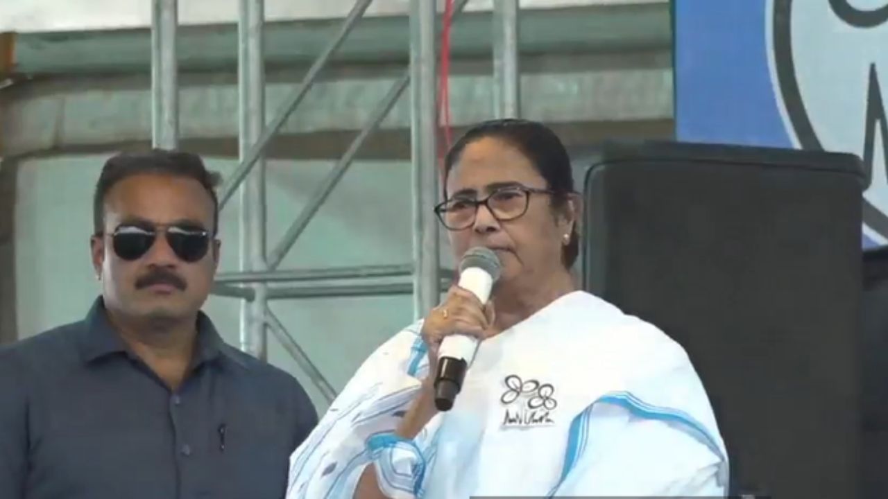 Mamata Banerjee:  ক’দিন পর রামনবমী, একটা চকোলেট বোম পড়লেও NIA ঢুকিয়ে দেবে: মমতা