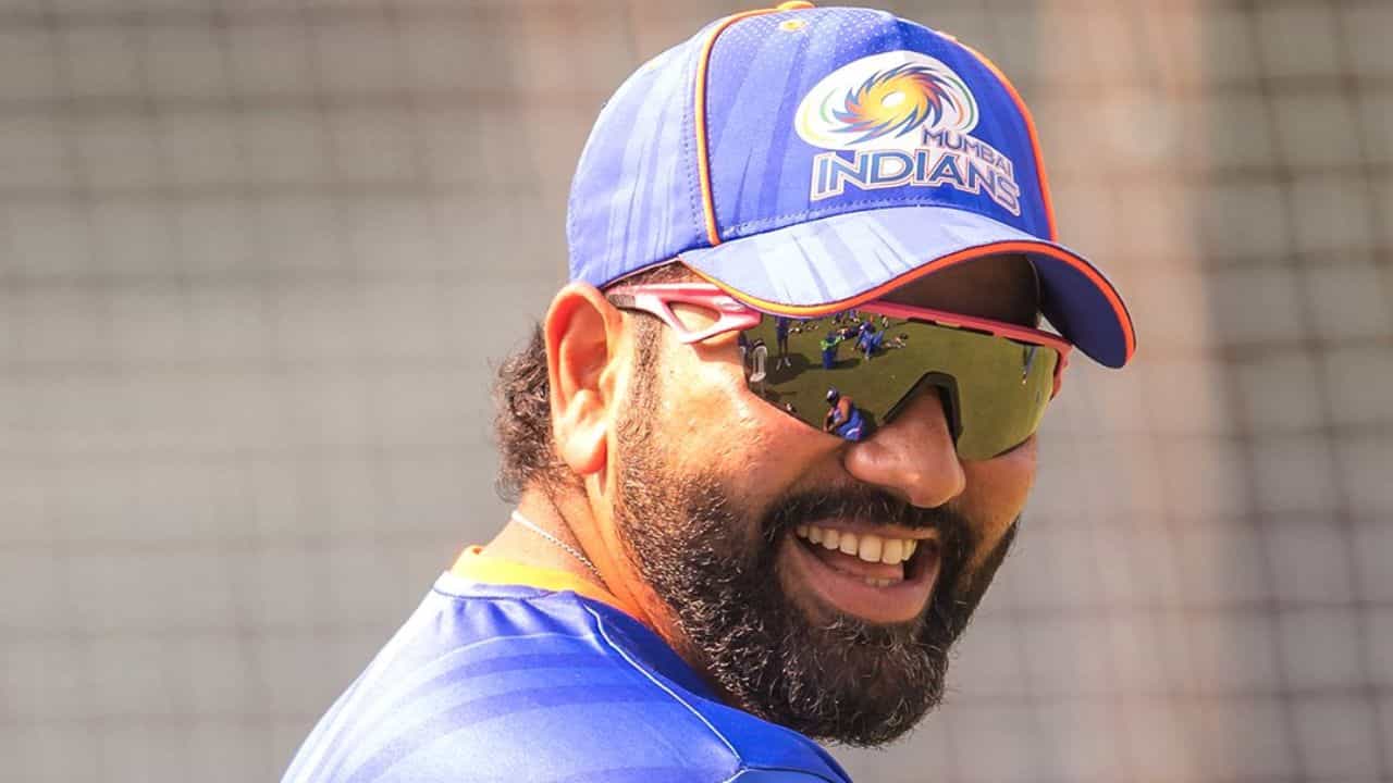Rohit Sharma: এ বার কি হার্দিক ছাঁটাইয়ের দামামা বেজে গেল? আকাশ-রোহিতের ভিডিয়ো বাড়াচ্ছে জল্পনা Rohit Sharma: এ বার কি হার্দিক ছাঁটাইয়ের দামামা বেজে গেল? আকাশ-রোহিতের ভিডিয়ো বাড়াচ্ছে জল্পনা