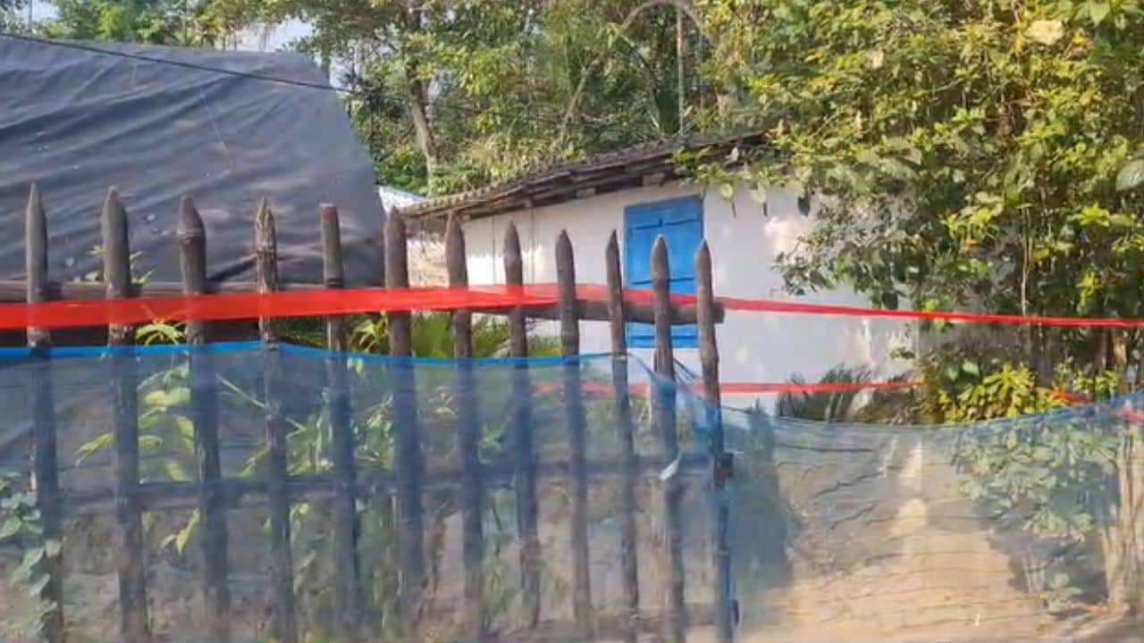 Hingalganj: হিঙ্গলগঞ্জে BJP নেতার বাড়ি বোমা বিস্ফোরণ, তদন্তে নামল CID