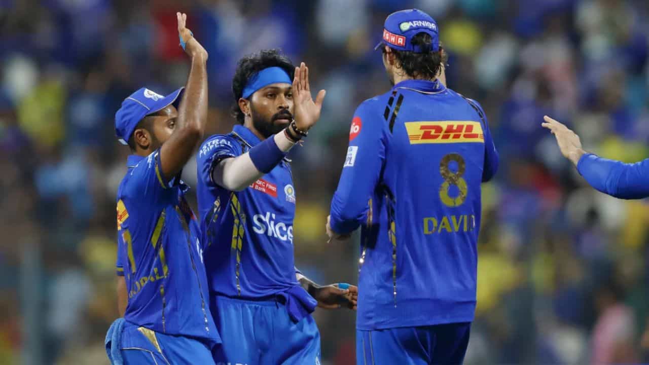 Hardik Pandya: কোচ-নির্বাচকের সঙ্গে বৈঠক, হার্দিকের বিশ্বকাপ ভাগ্য 'ঝুলে' রোহিতের হাতে! Hardik Pandya: কোচ-নির্বাচকের সঙ্গে বৈঠক, হার্দিকের বিশ্বকাপ ভাগ্য 'ঝুলে' রোহিতের হাতে!