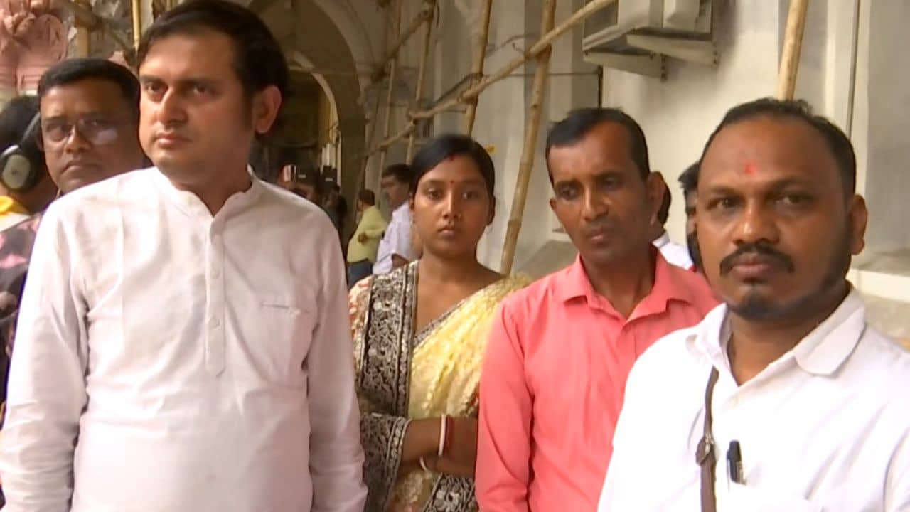 Shankudeb Panda: তৃণমূলে যোগ দিলে তবেই ছেলেকে ছাড়ব, ডায়মন্ড হারবারে BJP পঞ্চায়েত সদস্যের ছেলেকে অপহরণের অভিযোগ, হাইকোর্টের দ্বারস্থ শঙ্কু