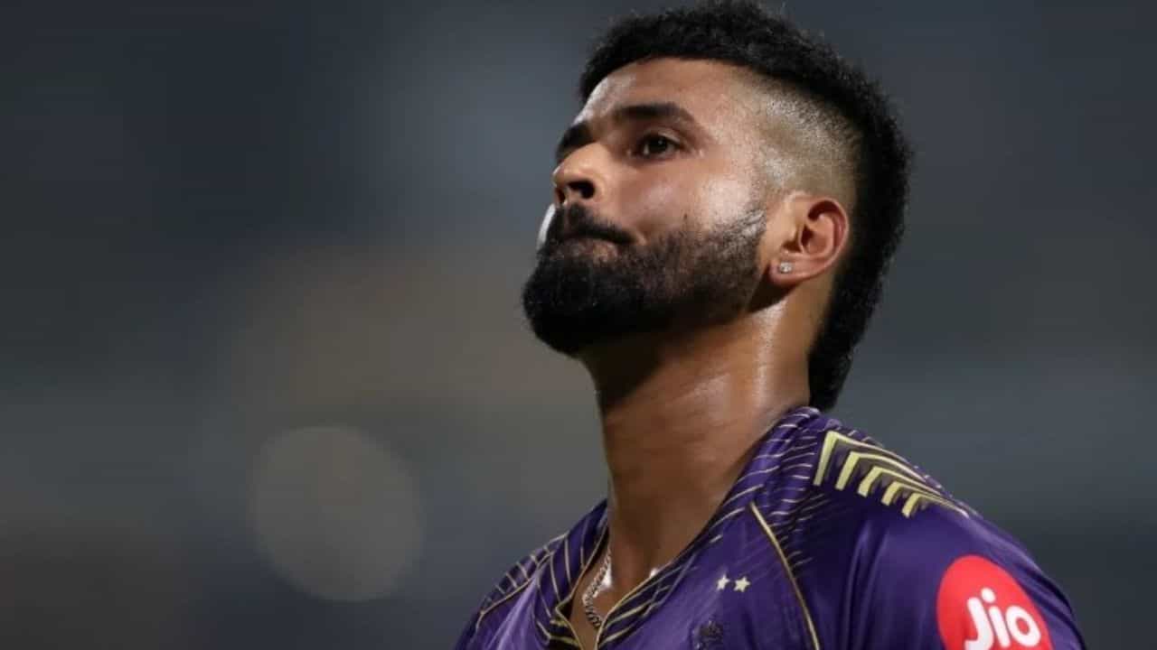 Shreyas Iyer: ফেসবুকে দীর্ঘ অপেক্ষা আর ব্যর্থ প্রেমের গল্প, শ্রেয়সের এই ঘটনা জানেন? Shreyas Iyer: ফেসবুকে দীর্ঘ অপেক্ষা আর ব্যর্থ প্রেমের গল্প, শ্রেয়সের এই ঘটনা জানেন?