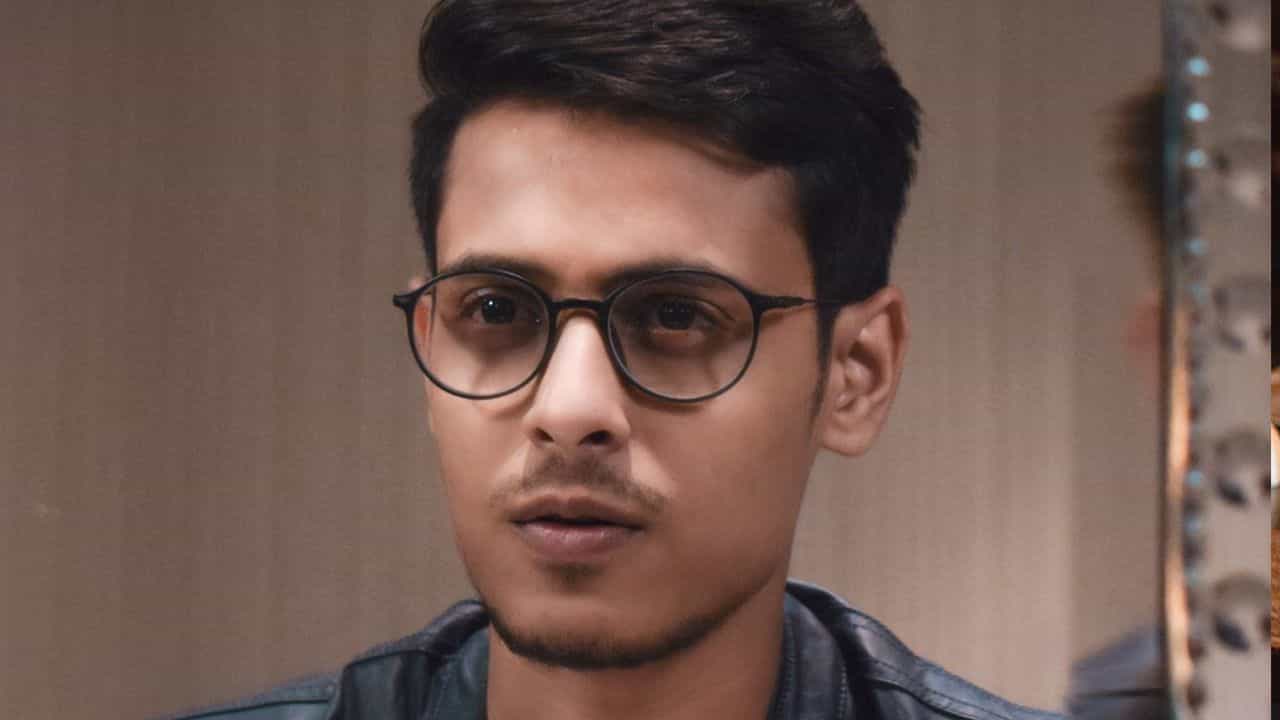 বিজেপির হয়ে 'টাকা খাওয়ার' অভিযোগ, কী উত্তর দিলেন বং গাই? বিজেপির হয়ে 'টাকা খাওয়ার' অভিযোগ, কী উত্তর দিলেন বং গাই?