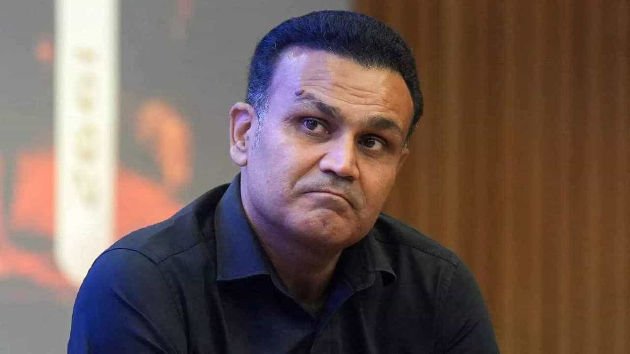 Virender Sehwag: ভারতীয়রা বড়লোক, গরীব দেশে কেন খেলতে যাব? বীরুর মন্তব্য নিয়ে শোরগোল Virender Sehwag: ভারতীয়রা বড়লোক, গরীব দেশে কেন খেলতে যাব? বীরুর মন্তব্য নিয়ে শোরগোল