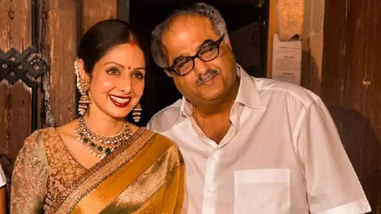 সুখী ছিলেন না শ্রীদেবী-বনি? সংসারের গোপন সত্যি ফাঁস করলেন জাহ্নবী