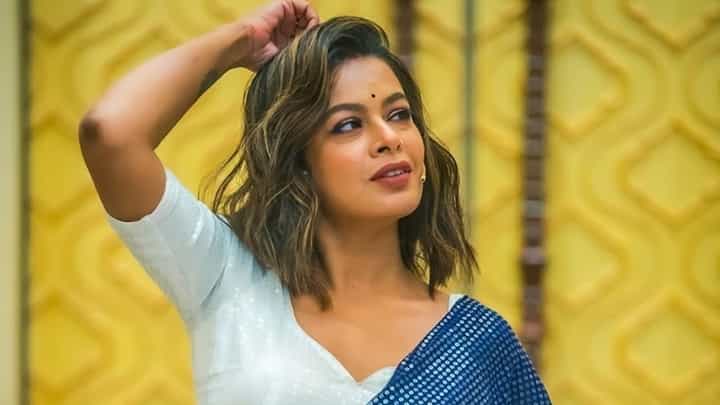 Iman Chakraborty: মহা ফ্যাসাদে ইমন চক্রবর্তী, পাপ যে বেড়েই চলেছে তাঁর! Iman Chakraborty: মহা ফ্যাসাদে ইমন চক্রবর্তী, পাপ যে বেড়েই চলেছে তাঁর!