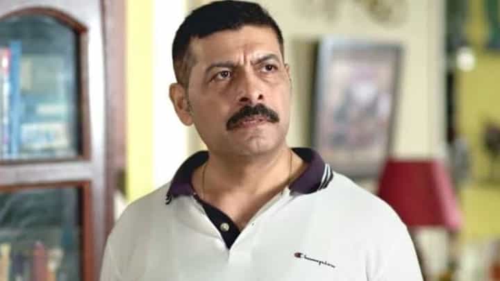 Sudip Mukherjee News: নিজেরই ঘনিষ্ঠ আত্মীয়ের করা সেই নোংরা কাজ আজও ভুলতে পারেননি সুদীপ Sudip Mukherjee News: নিজেরই ঘনিষ্ঠ আত্মীয়ের করা সেই নোংরা কাজ আজও ভুলতে পারেননি সুদীপ