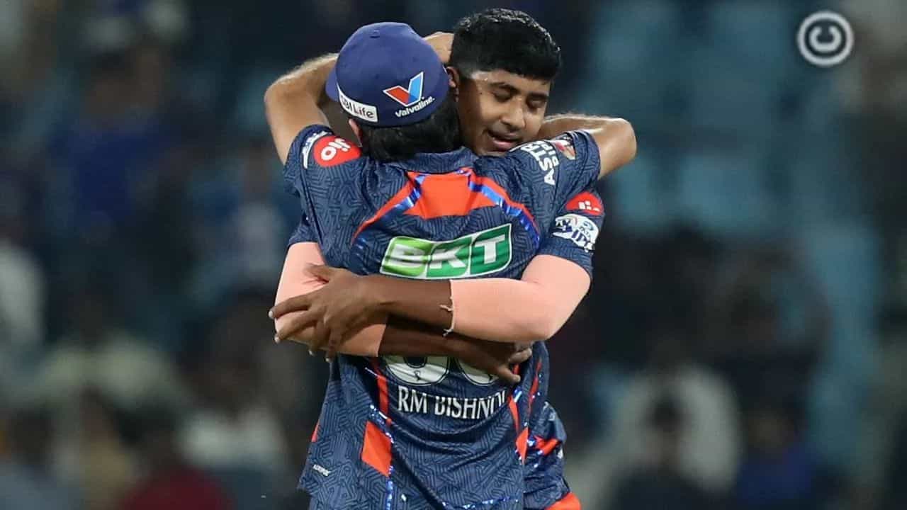 Yash Thakur: জন্ম কলকাতায়, খেলেন বিদর্ভে; LSG-র নতুন নায়ক যশ ঠাকুর Yash Thakur: জন্ম কলকাতায়, খেলেন বিদর্ভে; LSG-র নতুন নায়ক যশ ঠাকুর