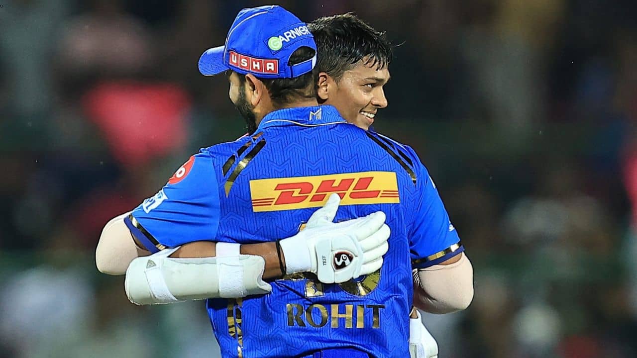 Yashasvi Jaiswal ভিডিয়ো: রোহিতের আলিঙ্গন, বিশ্বকাপে জায়গা পাকা! কী বলছেন সেঞ্চুরিয়ন যশস্বী জয়সওয়াল?