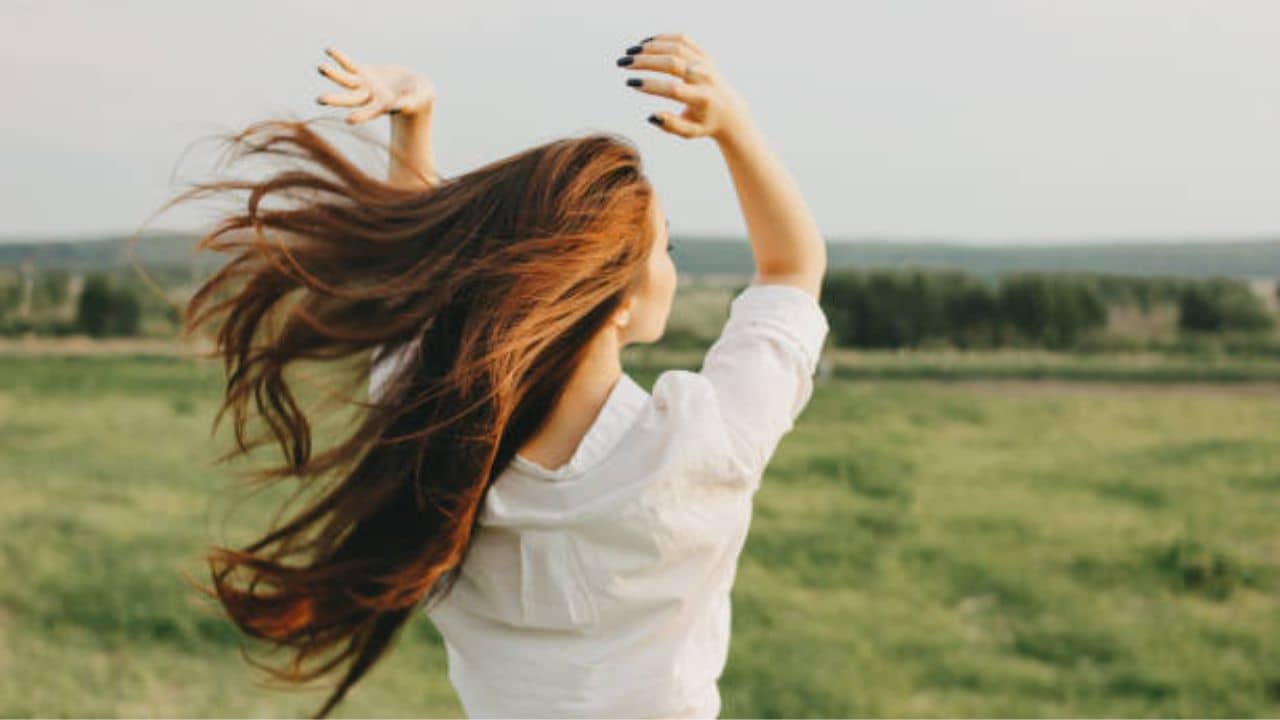 Summer Hair Care: এই ৭ টোটকা মানলে গরম বাড়লেও চুল থেকে ঘামের গন্ধ ছাড়বে না