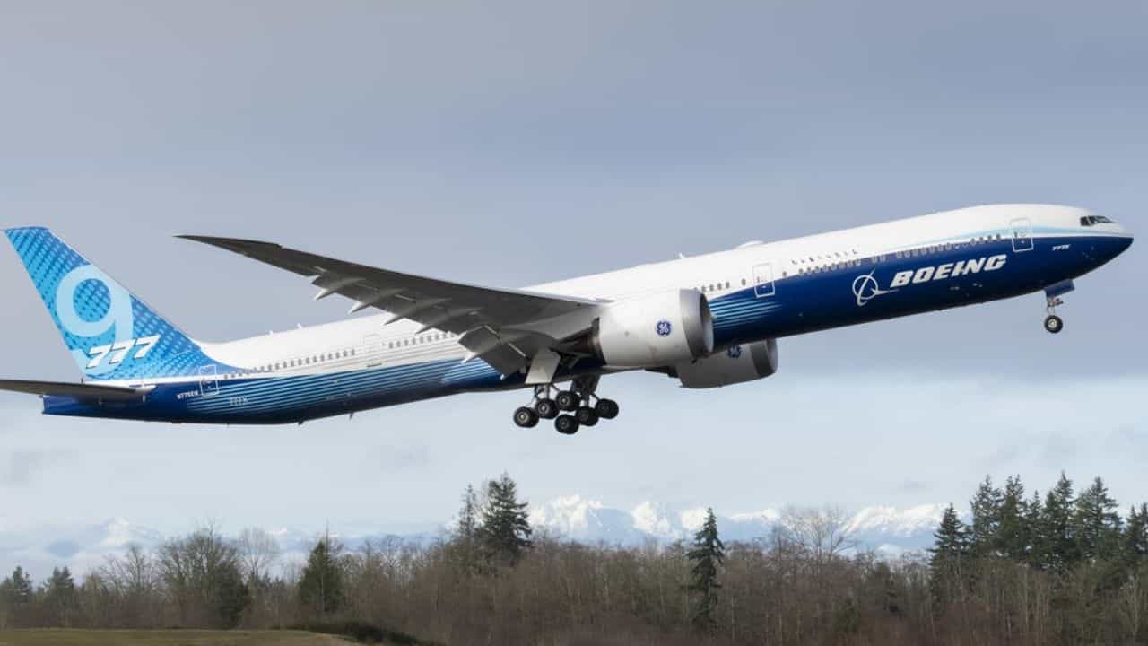 Boeing Plane: কেন হু হু করে পড়ছে Boeing-এর শেয়ার? কোথায় খামতি থাকছে? Boeing Plane: কেন হু হু করে পড়ছে Boeing-এর শেয়ার? কোথায় খামতি থাকছে?