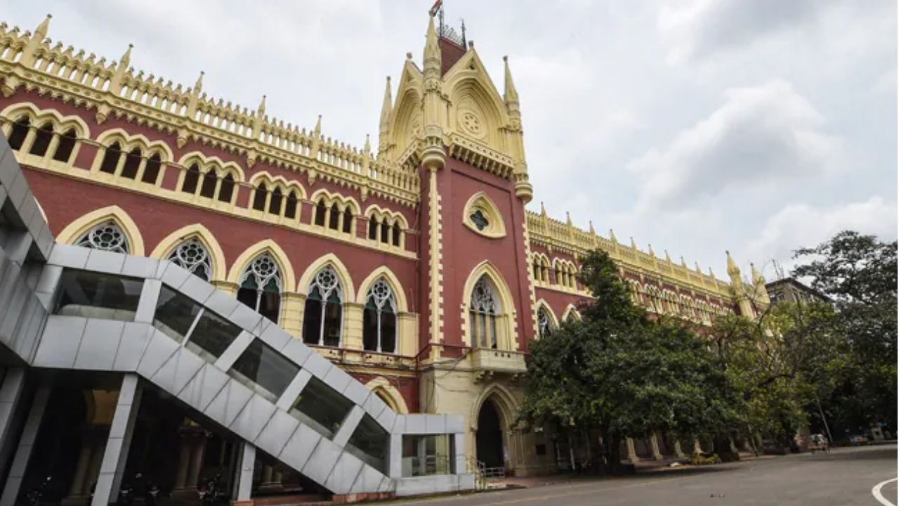 Calcutta High Court: ‘শুধু শুধু মুখ্যসচিবকে কড়া কথা বলেছিলাম…’, নতুন মোড় নিয়োগ মামলায়