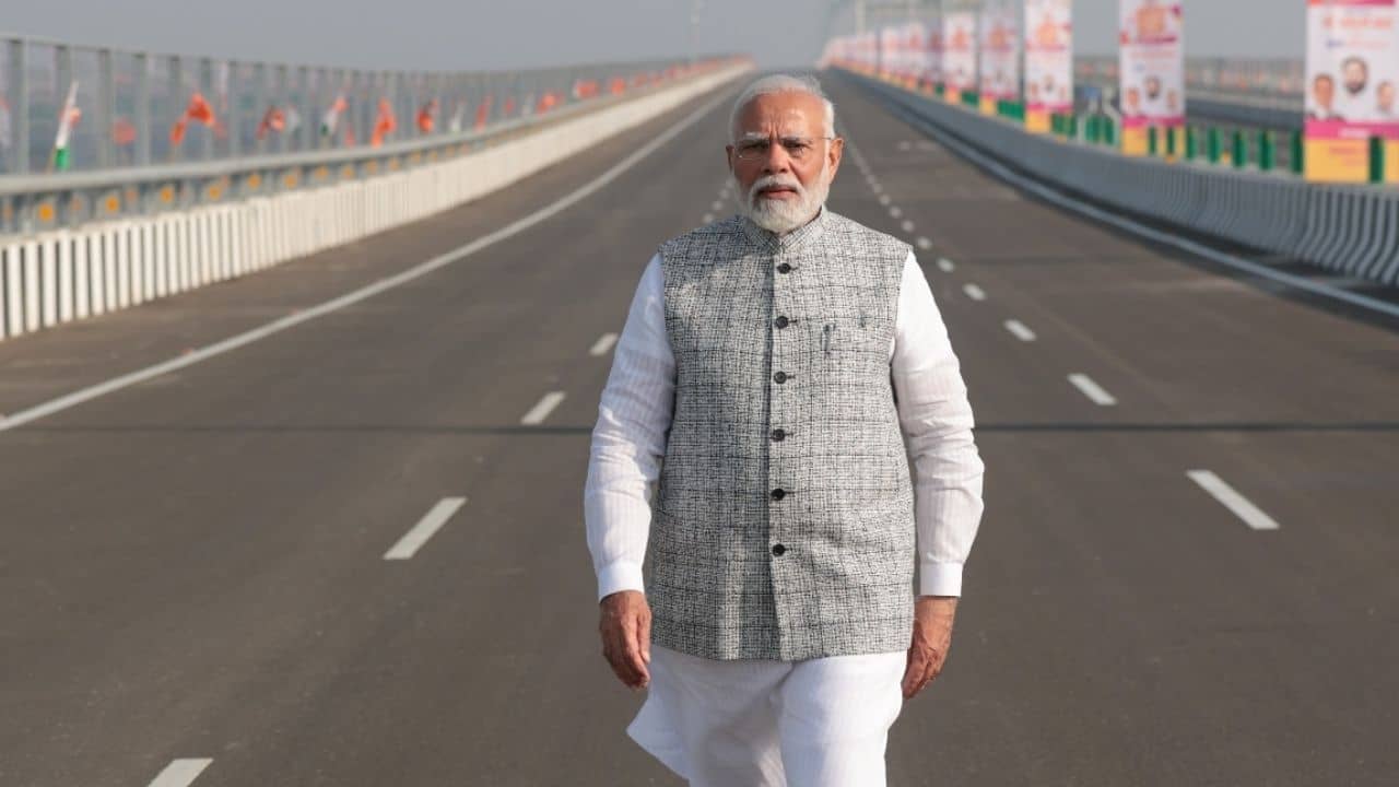 Narendra Modi: লক্ষ্য ২০৪৭, AI-এর সাহায্য নিয়ে সব পরিকল্পনা করে ফেলেছেন প্রধানমন্ত্রী