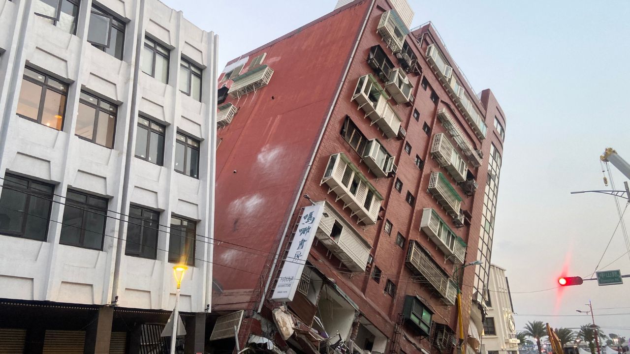 large-image- Taiwan Earthquake 7
