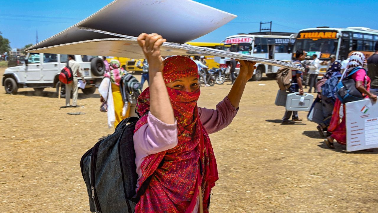 Kolkata Heat Wave: কলকাতা যেন গরম তাওয়া! আজও সেঁকবে, তৈরি থাকুন…