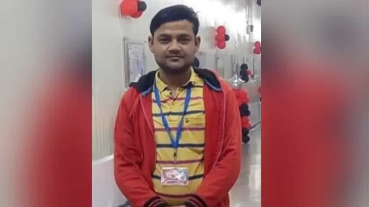 Murder Case: ননদের জন্য টিভি কিনতে যাচ্ছেন স্বামী, শুনেই তেলে-বেগুনে জ্বলে উঠলেন স্ত্রী, চরম প্রহারে মৃত্যু যুবকের Murder Case: ননদের জন্য টিভি কিনতে যাচ্ছেন স্বামী, শুনেই তেলে-বেগুনে জ্বলে উঠলেন স্ত্রী, চরম প্রহারে মৃত্যু যুবকের
