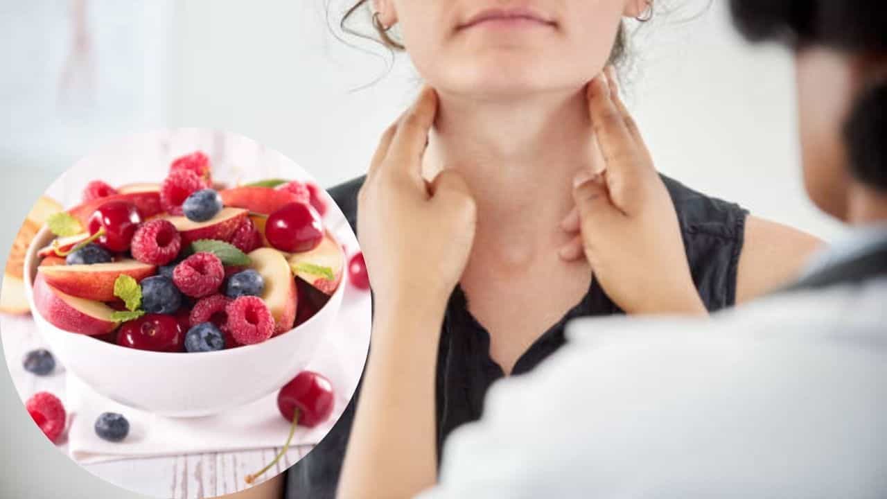 Fruits for Thyroid: এই ৩ ফল খেলেই কমবে থাইরয়েডের বাড়বাড়ন্ত, বশে থাকবে বাড়তি ওজনও Fruits for Thyroid: এই ৩ ফল খেলেই কমবে থাইরয়েডের বাড়বাড়ন্ত, বশে থাকবে বাড়তি ওজনও