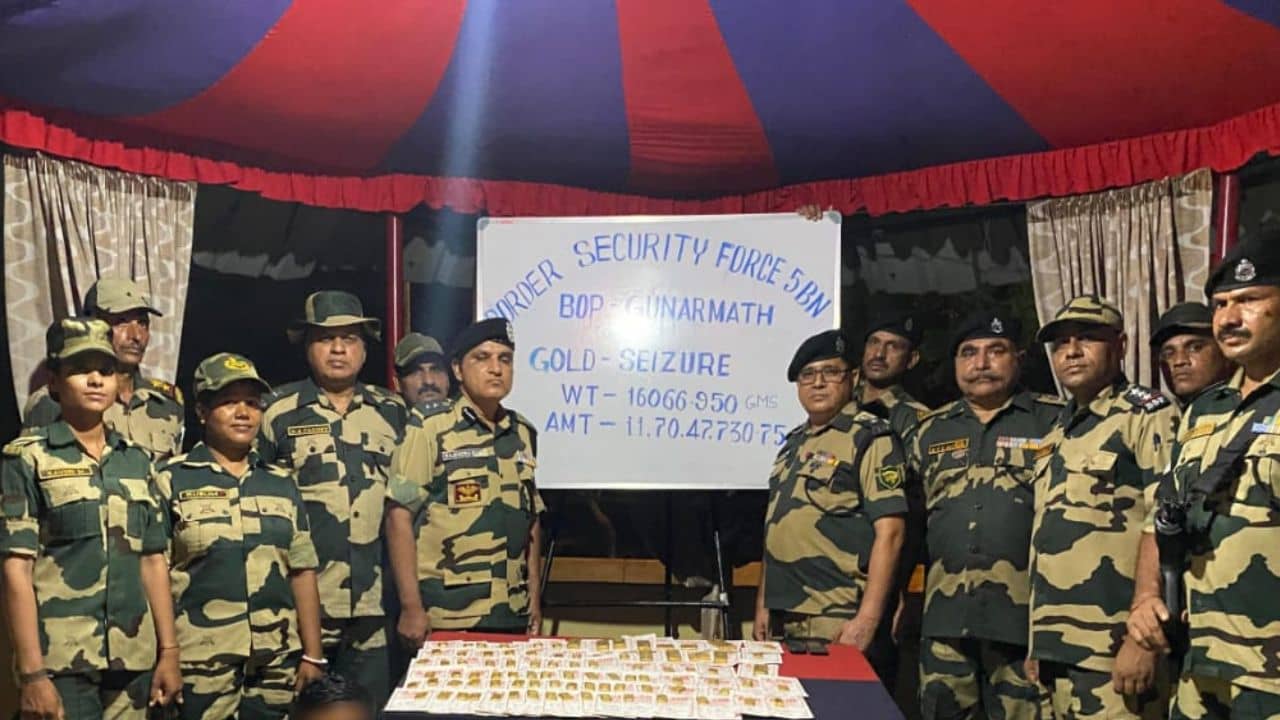 BSF: গোয়েন্দাদের খবর হল পাক্কা, ভোটের বাংলায় উদ্ধার ১২ কোটির সম্পত্তি!