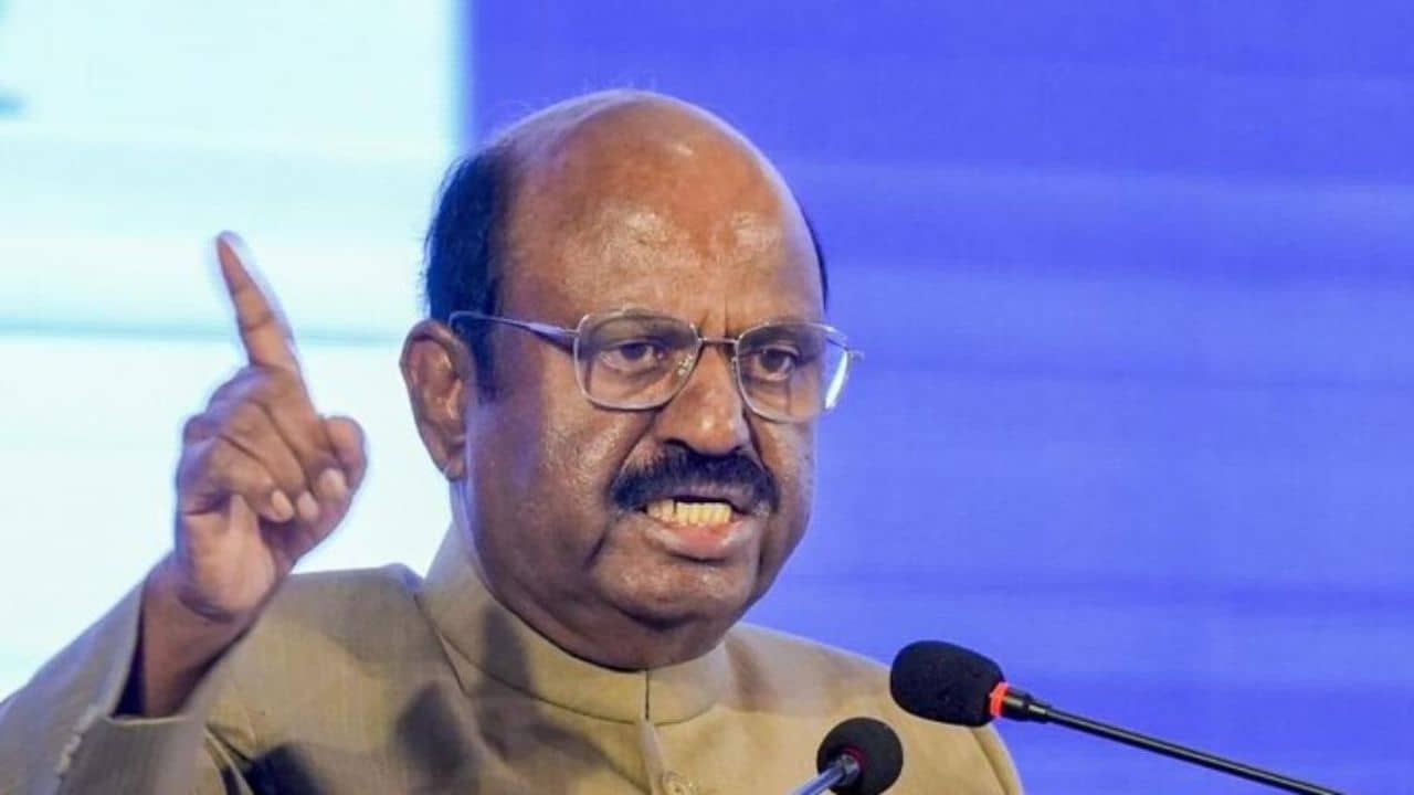 Raj Bhavan: ধর্ষণের অভিযোগ আসার পরই বোসের বিরুদ্ধে বড়সড় আন্দোলনে নামছে TMC