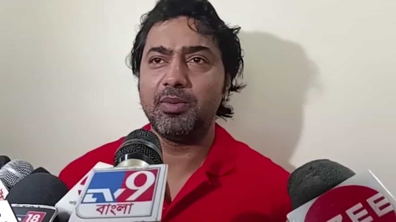 Dev Adhikari: 'জিৎদা,যীশুদা,শুভশ্রী,পায়েল...',গরুপাচার নিয়ে বলতে গিয়ে নাম করেই ফেললেন দেব Dev Adhikari: 'জিৎদা,যীশুদা,শুভশ্রী,পায়েল...',গরুপাচার নিয়ে বলতে গিয়ে নাম করেই ফেললেন দেব