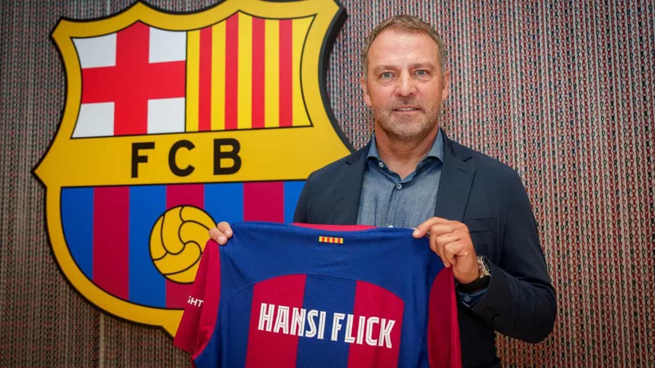FC Barcelona: জল্পনাই সত্যি হল, জাভির বদলে বার্সার কোচ হলেন ফ্লিক FC Barcelona: জল্পনাই সত্যি হল, জাভির বদলে বার্সার কোচ হলেন ফ্লিক
