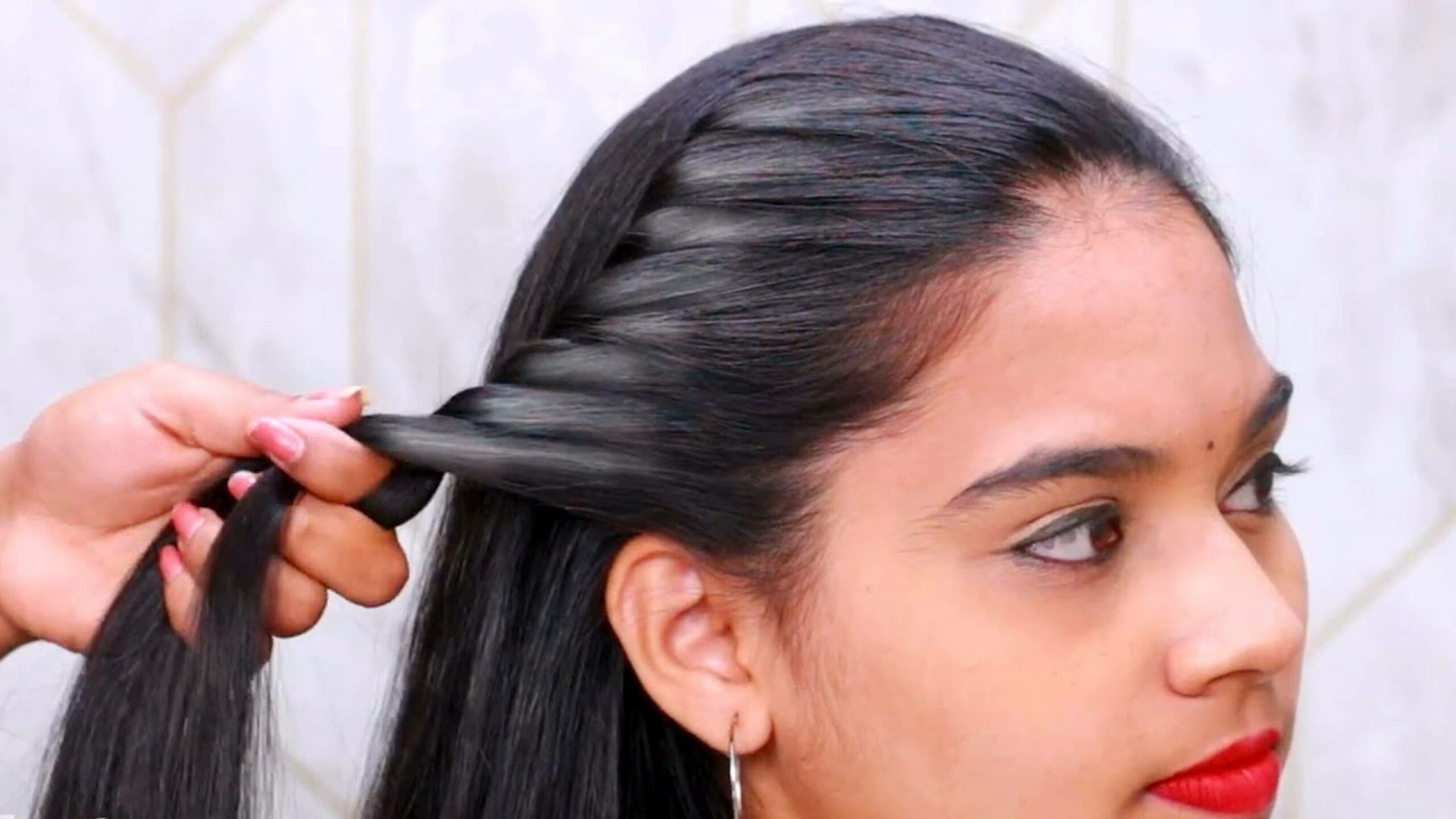 Amla for Hair: দামী প্রসাধনী নয়, সস্তার ফলেই রক্ষা হবে আপনার চুলের স্বাস্থ্য