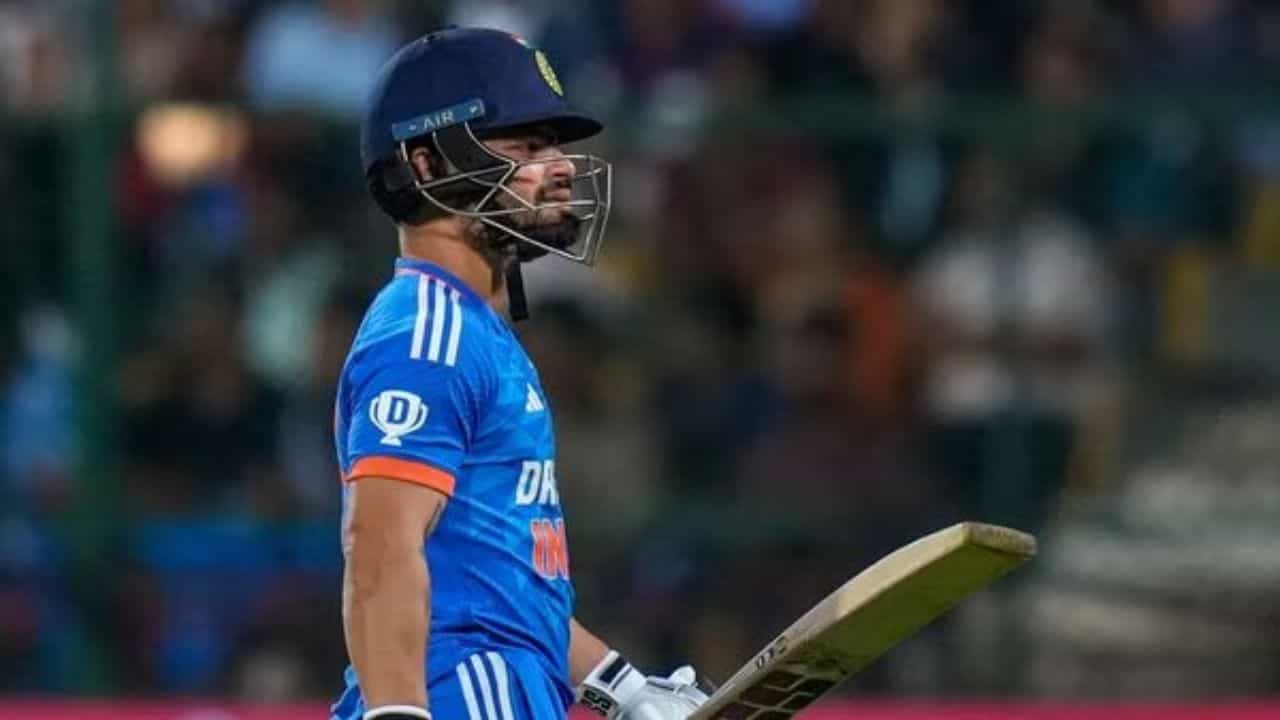 T20 World Cup 2024: রিঙ্কুর কপালটাই খারাপ... WC-এর টিম বাছাইয়ের মিটিংয়ে কোন ক্রিকেটারকে নিয়ে বাঁধল বিরাট বিতর্ক? T20 World Cup 2024: রিঙ্কুর কপালটাই খারাপ... WC-এর টিম বাছাইয়ের মিটিংয়ে কোন ক্রিকেটারকে নিয়ে বাঁধল বিরাট বিতর্ক?