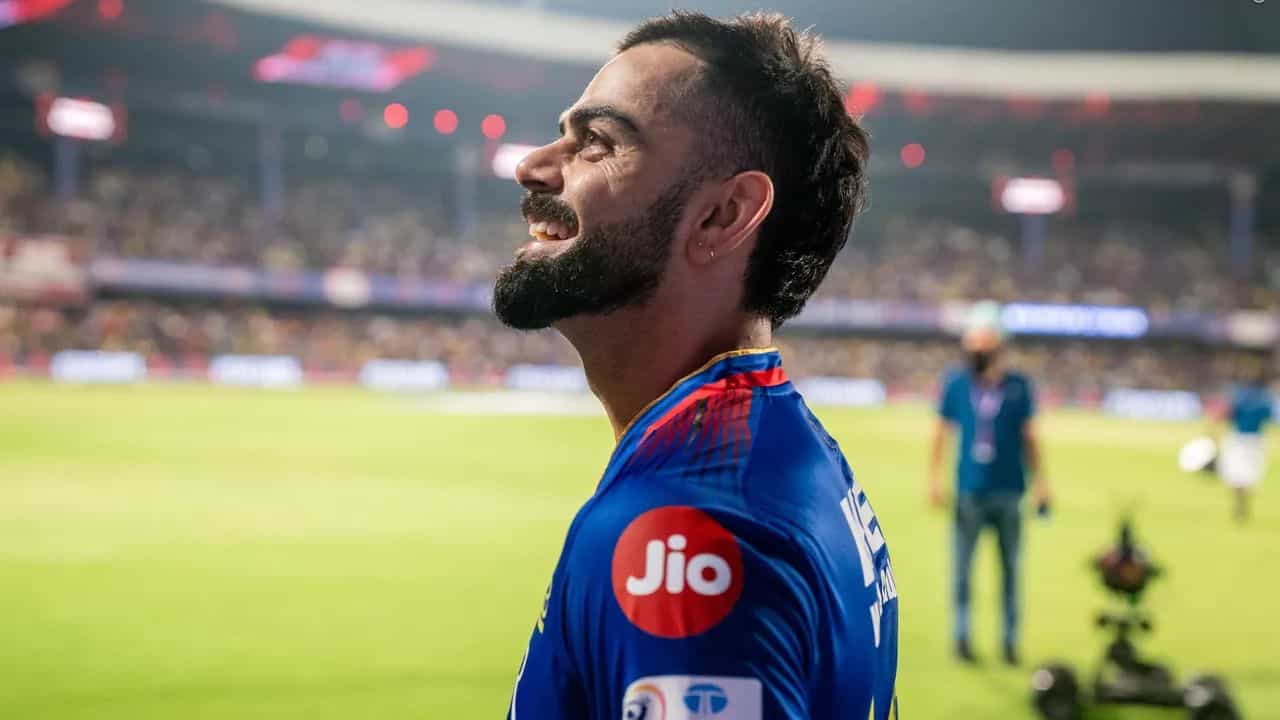 Virat Kohli: আইপিএলে 'সেরা মরসুম' ছাপিয়ে যেতে পারেন বিরাট কোহলি! দাবি অজি তারকার Virat Kohli: আইপিএলে 'সেরা মরসুম' ছাপিয়ে যেতে পারেন বিরাট কোহলি! দাবি অজি তারকার