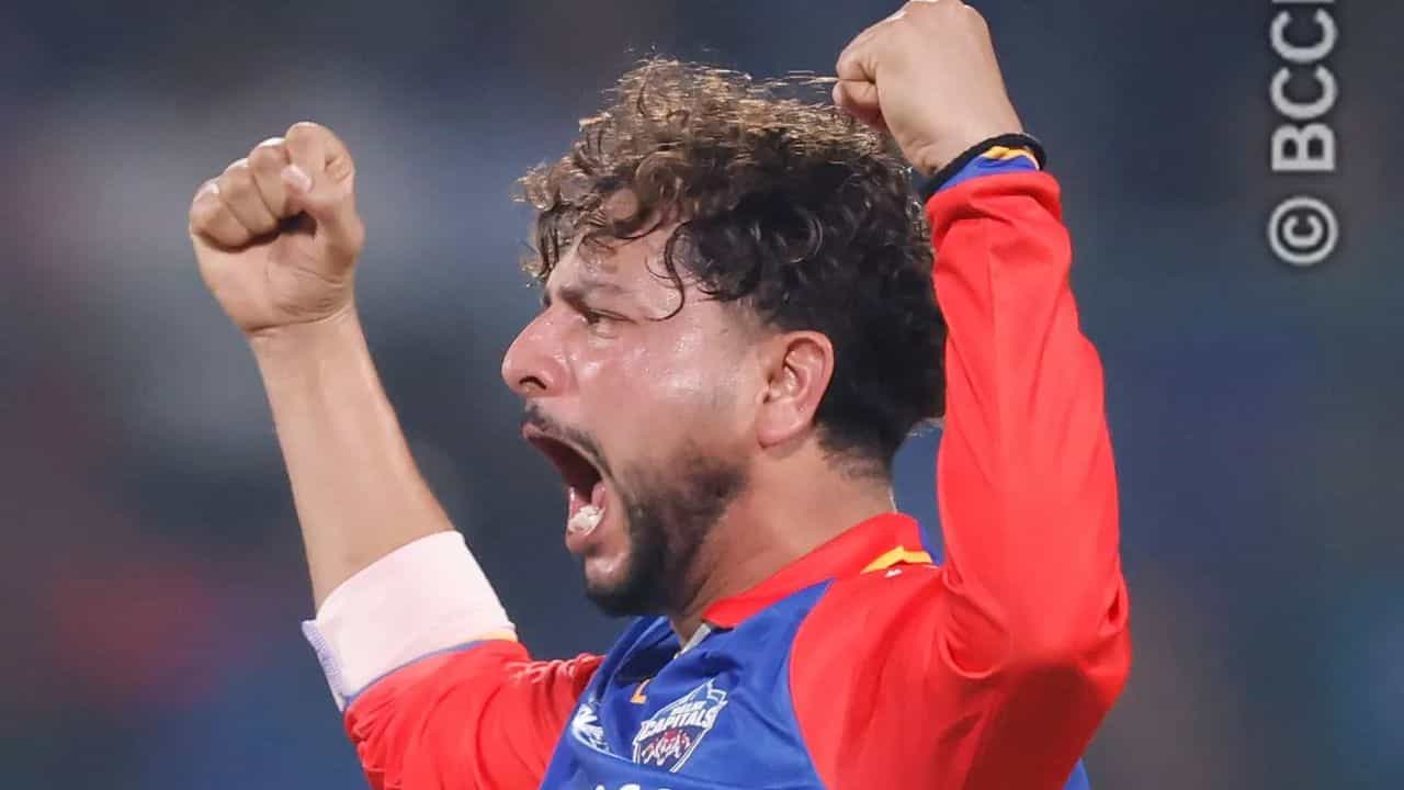 Kuldeep Yadav: সতীর্থকে নেটে বোলিং করেন না কুলদীপ যাদব! বিশ্বকাপের ভাবনা থেকেই? Kuldeep Yadav: সতীর্থকে নেটে বোলিং করেন না কুলদীপ যাদব! বিশ্বকাপের ভাবনা থেকেই?